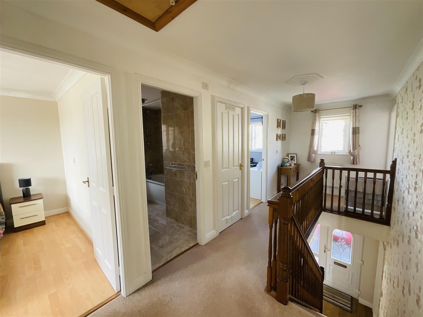 Maenol Glasfryn, Llangennech, Llanelli, Carmarthenshire, SA14 8SJ